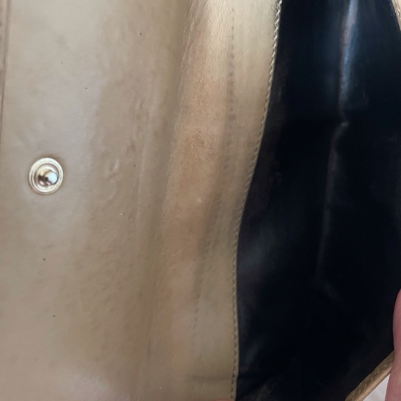 Gucci Beige Guccissima Leather Wallet - Picture 5 of 6